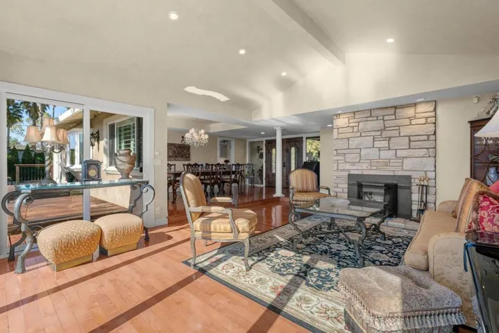 15333 Kennedy Road, Los Gatos, California 95032
