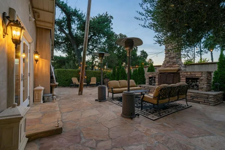 15333 Kennedy Road, Los Gatos, California 95032