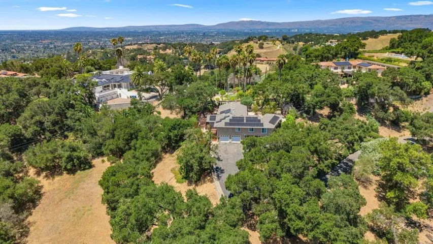 15333 Kennedy Road, Los Gatos, California 95032