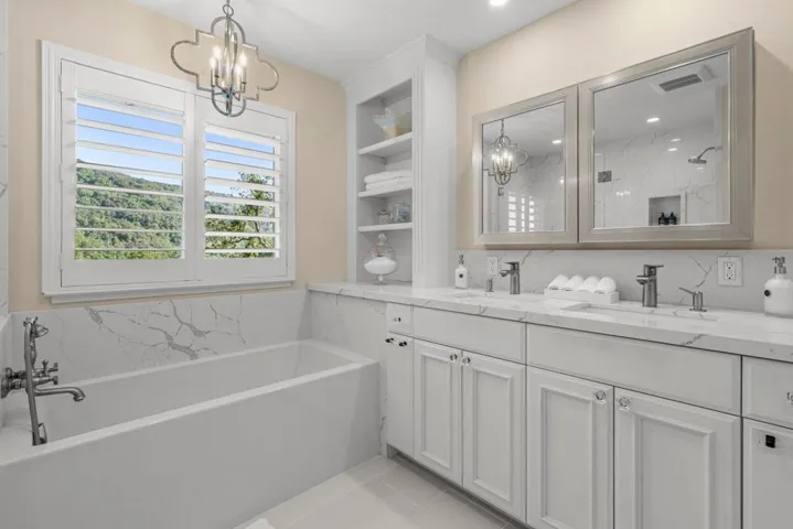15333 Kennedy Road, Los Gatos, California 95032