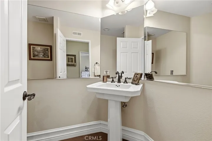 26801 Van Gogh Lane, Valencia, California 91355