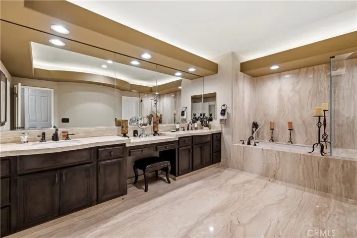 26801 Van Gogh Lane, Valencia, California 91355