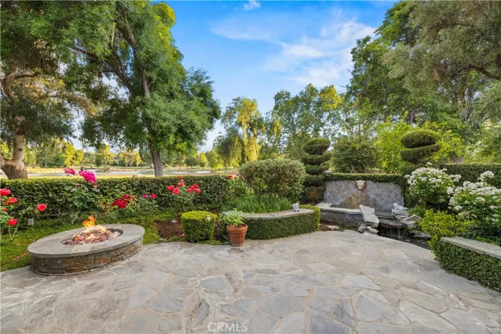 26801 Van Gogh Lane, Valencia, California 91355