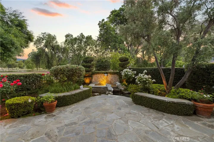 26801 Van Gogh Lane, Valencia, California 91355
