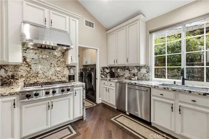 26801 Van Gogh Lane, Valencia, California 91355