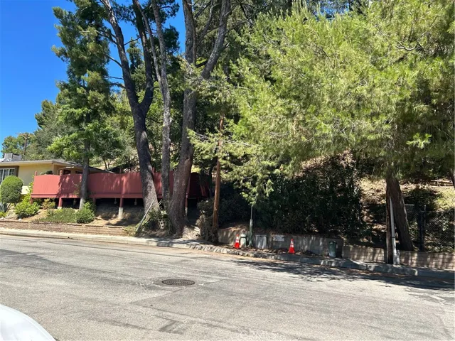2451 Nalin Dr, Los Angeles, California 90077