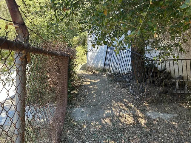 2451 Nalin Dr, Los Angeles, California 90077