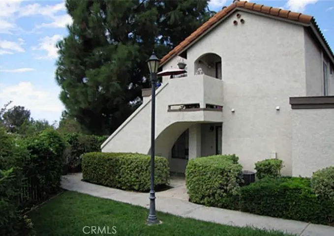 23395 La Crescenta A, Mission Viejo, California 92691