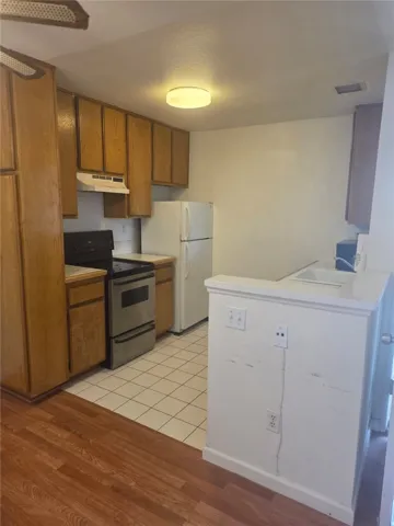 23395 La Crescenta A, Mission Viejo, California 92691