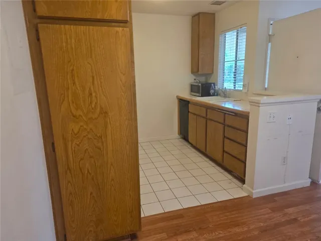 23395 La Crescenta A, Mission Viejo, California 92691