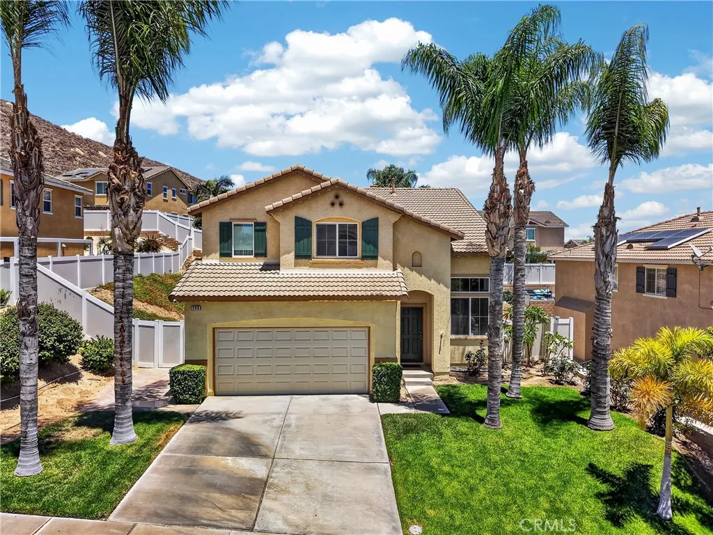 289 Kieswetter, Colton, California 92324 — photo 4