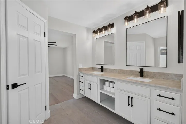 36377 Capri, Winchester, California 92596