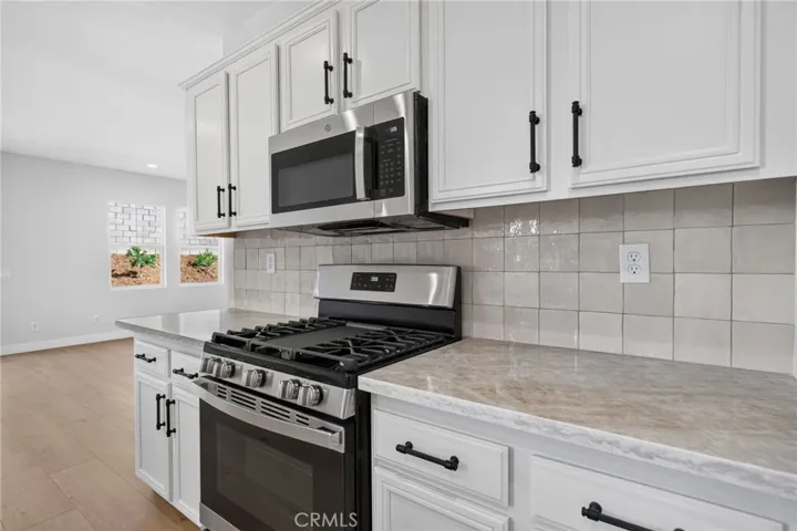 36377 Capri, Winchester, California 92596