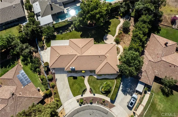 Great cul-de-sac location!