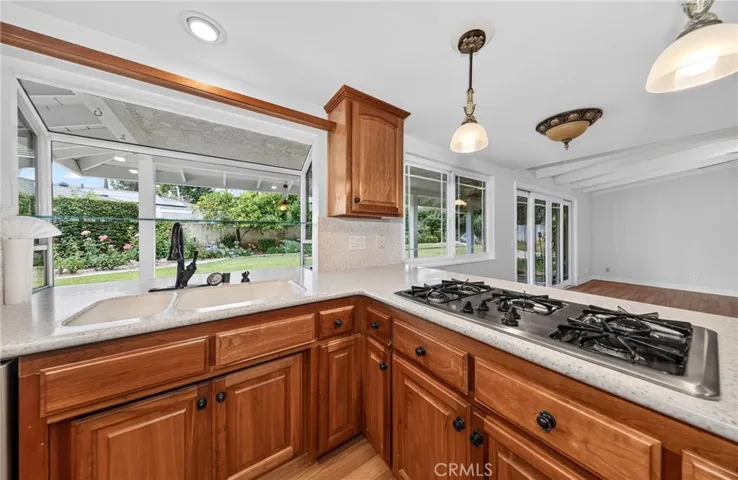 5 burner gas stove top.