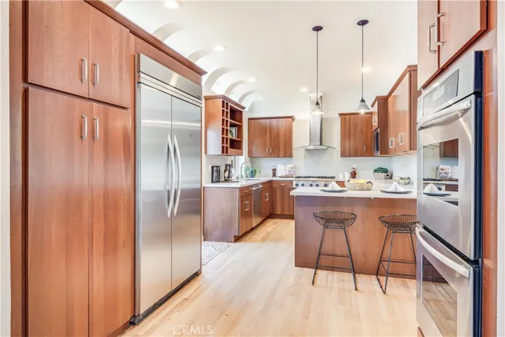 High-End Stainless Appliances