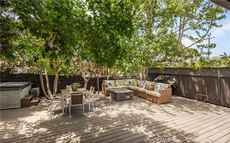 Large Entertaining Deck