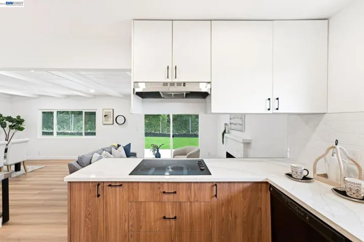 8091 Via Zapata, Dublin, California 94568