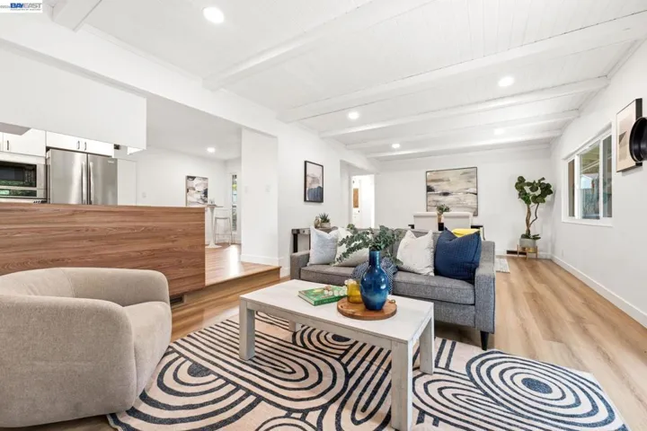 8091 Via Zapata, Dublin, California 94568