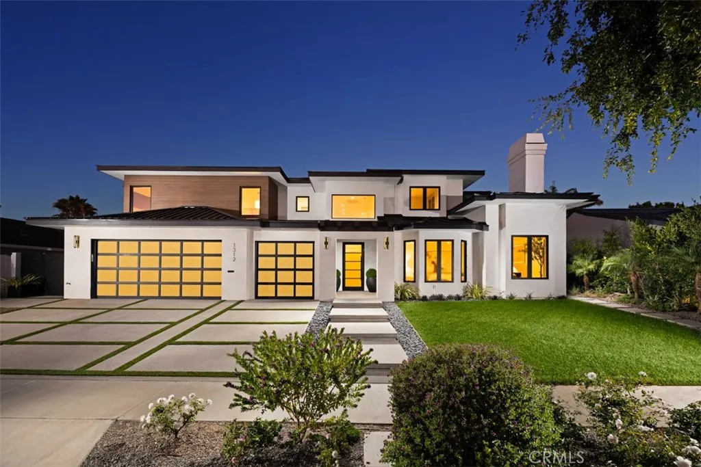 1312 Dover Dr