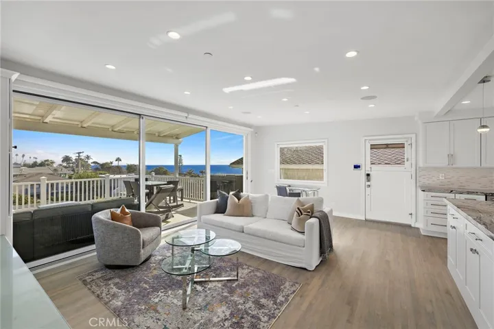 166 Fairview, Laguna Beach, California 92651