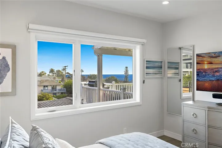 166 Fairview, Laguna Beach, California 92651