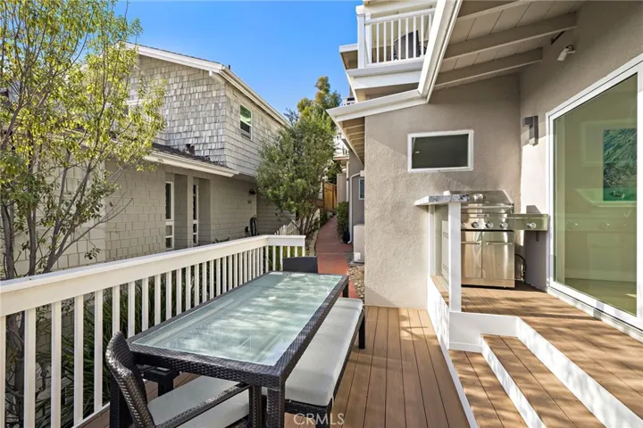 166 Fairview, Laguna Beach, California 92651