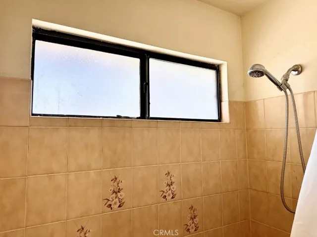 6963 Lennox, Yucca Valley, California 92284