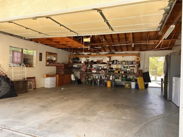 6963 Lennox, Yucca Valley, California 92284