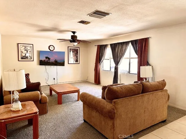 6963 Lennox, Yucca Valley, California 92284