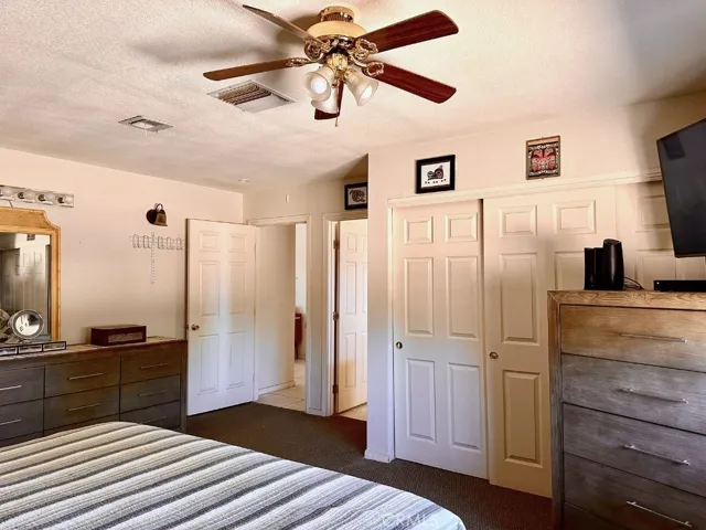 6963 Lennox, Yucca Valley, California 92284