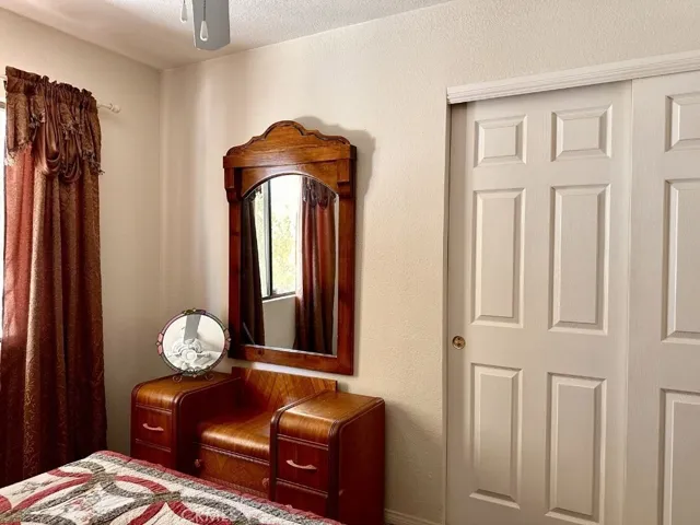 6963 Lennox, Yucca Valley, California 92284