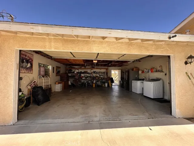 6963 Lennox, Yucca Valley, California 92284