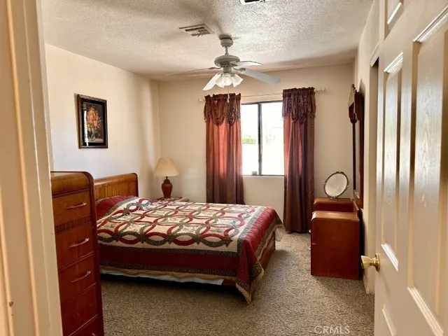 6963 Lennox, Yucca Valley, California 92284