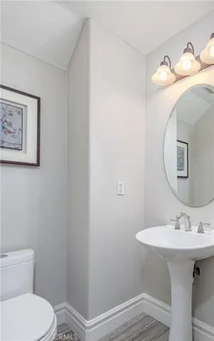 18571 Amalia Lane, Huntington Beach, California 92648