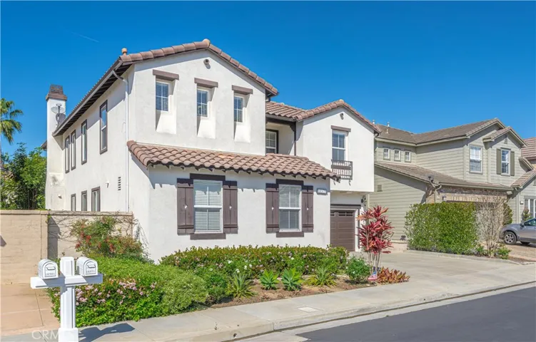 18571 Amalia Lane, Huntington Beach, California 92648