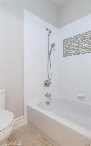 18571 Amalia Lane, Huntington Beach, California 92648