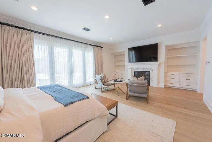 2696 Calbourne p.18