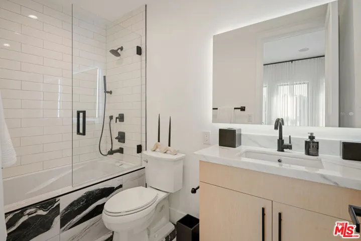 16740 Otsego Street, Los Angeles, California 91436