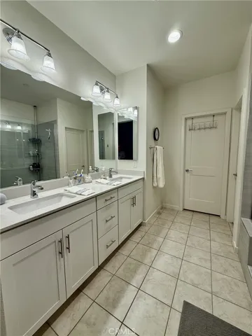 110 Red Brick 5, Simi Valley, California 93065