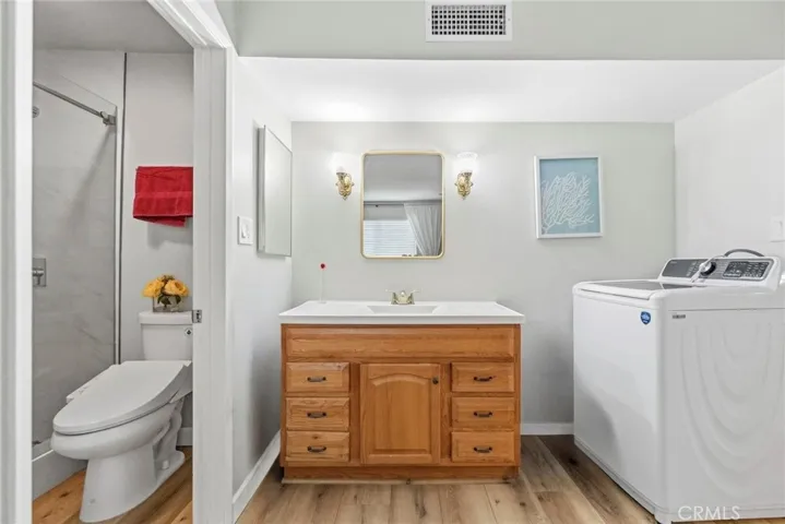 400 N Acacia C32, Fullerton, California 92831