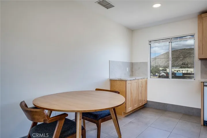 7412 Deer Trail 4, Yucca Valley, California 92284