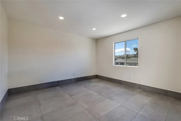 7412 Deer Trail 4, Yucca Valley, California 92284