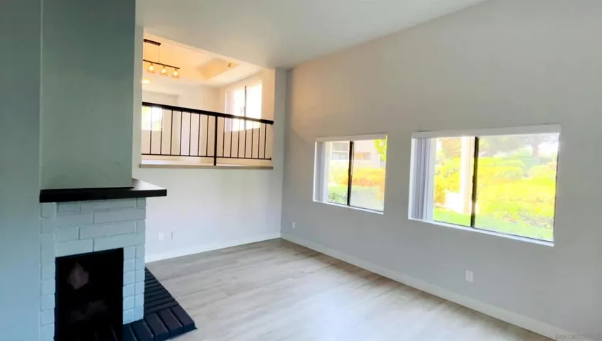 4022 Mahaila C, San Diego, California 92122