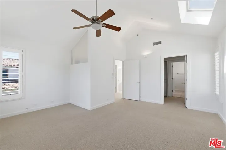 4164 Le Bourget Avenue, Culver City, California 90232