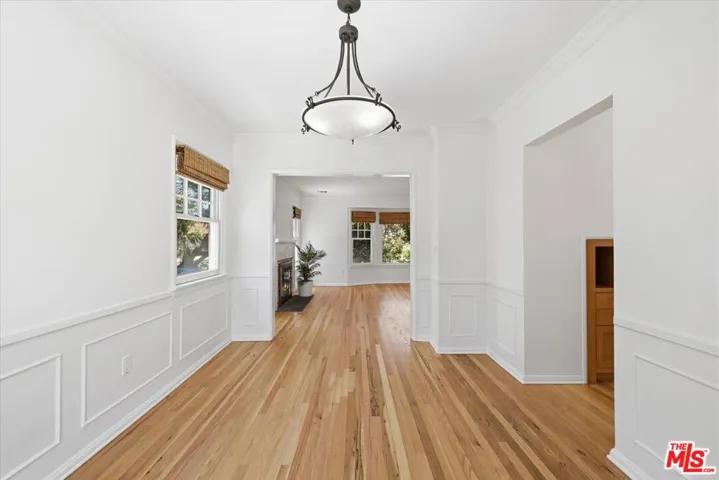4164 Le Bourget Avenue, Culver City, California 90232
