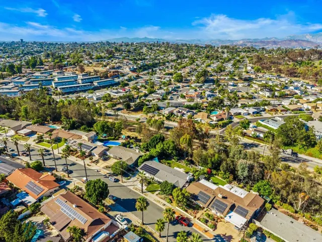 9378 Loren Drive, La Mesa, California 91942