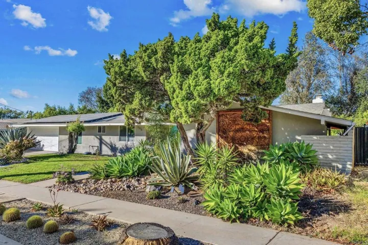 9378 Loren Drive, La Mesa, California 91942