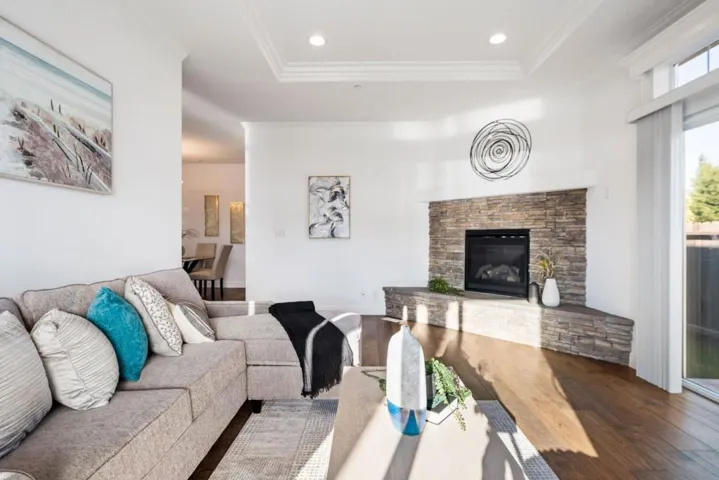 3521 Coffey Lane, Santa Rosa, California 95403