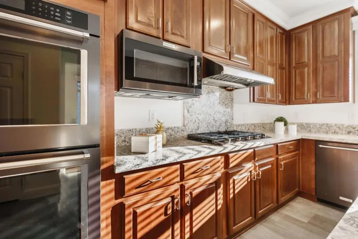 3521 Coffey Lane, Santa Rosa, California 95403